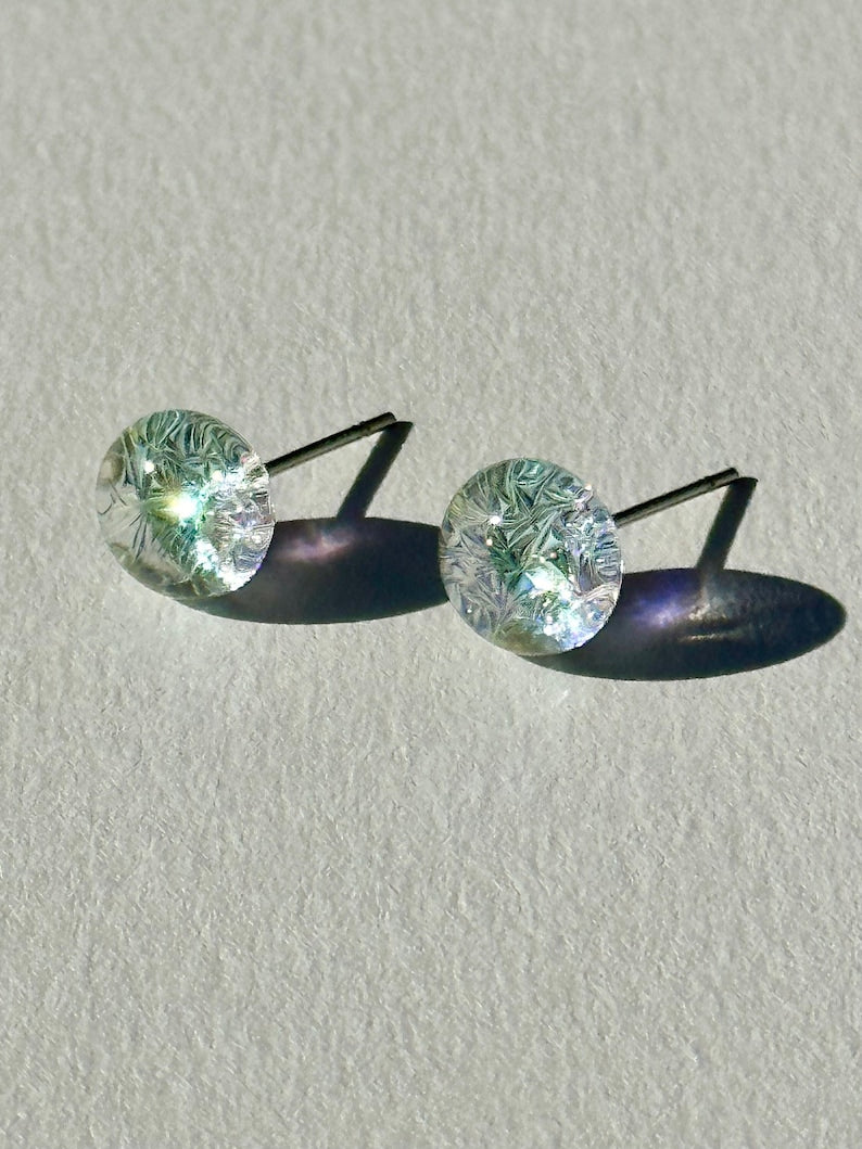 Glass Stud Earring in Diamond Dust